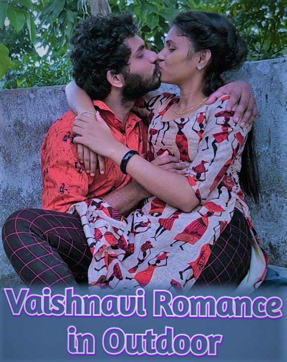 Vaishnavi Romance in Outdoor (2022)