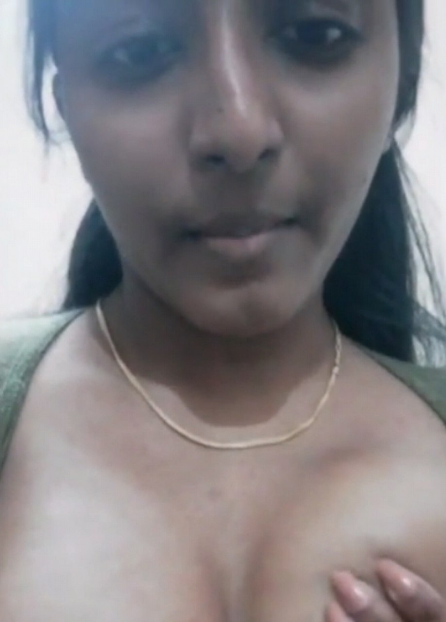 Tamil babe