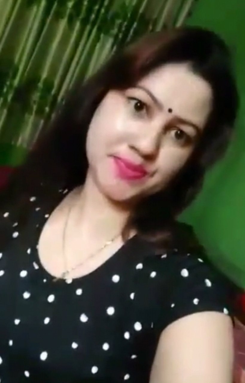 Beautiful bhabhi 5v merge