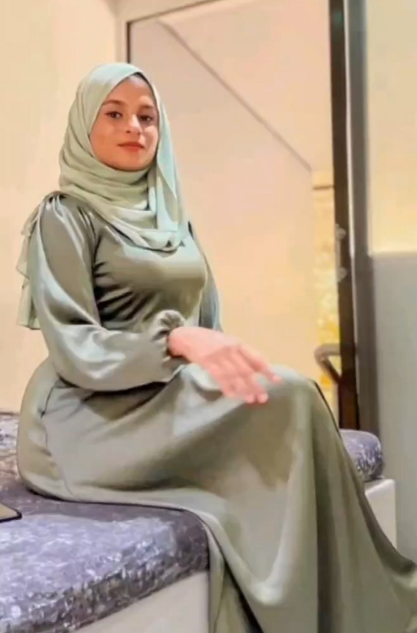 Hijabi Babe