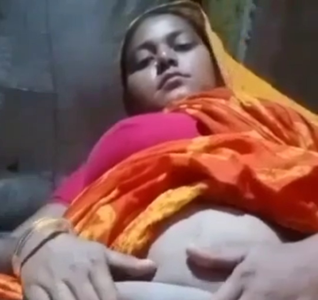 Village Bhabhi 