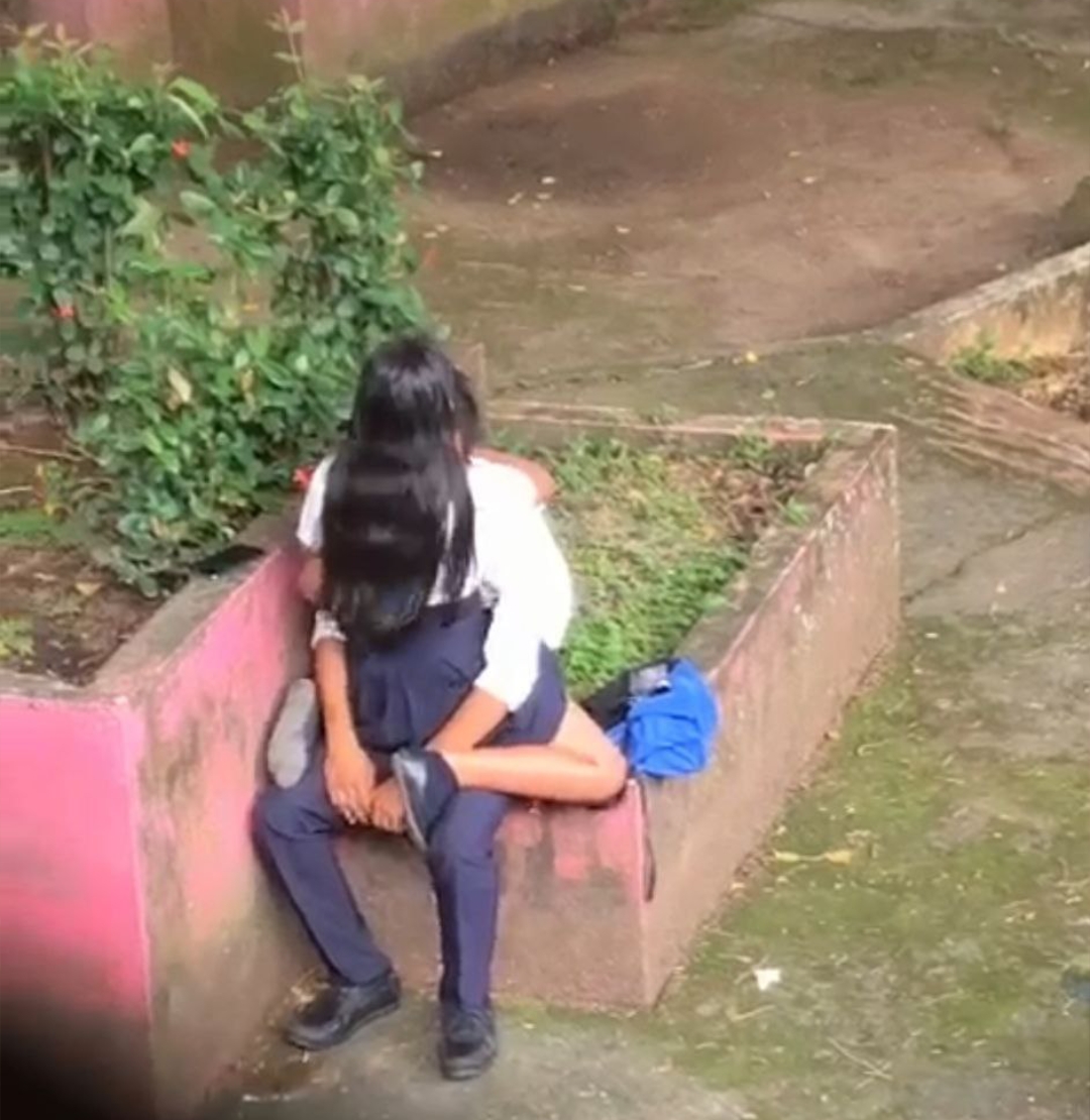 Hidden Cam Students enjoying in Park